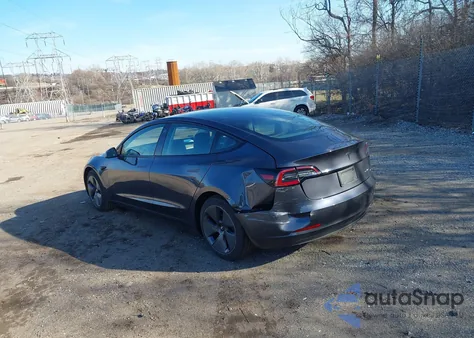 2021 Tesla Model 3 Long Range Dual Motor All-Wheel Drive z USA, uszkodzony, nr VIN 5YJ3E1EB0MF014826